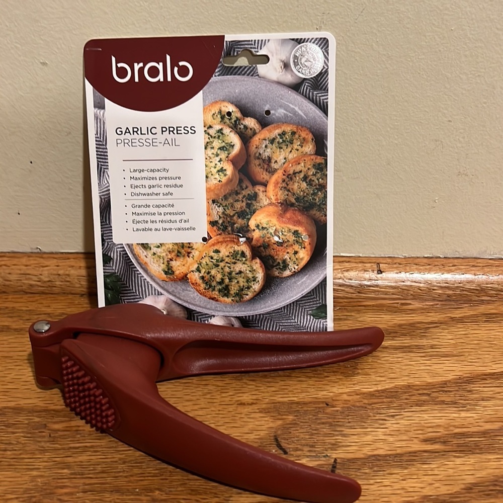 Bralo Garlic Press